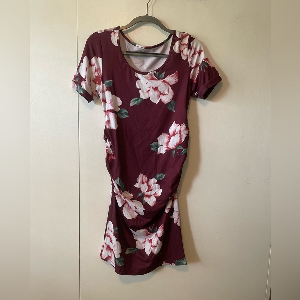 Maternity Dress 🌸